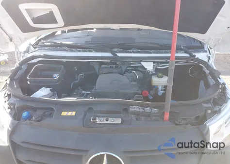 2025 Mercedes-Benz Sprinter 2500 Standard Roof 4-Cyl Diesel from USA, damaged, VIN W1W4KBHY5ST232570